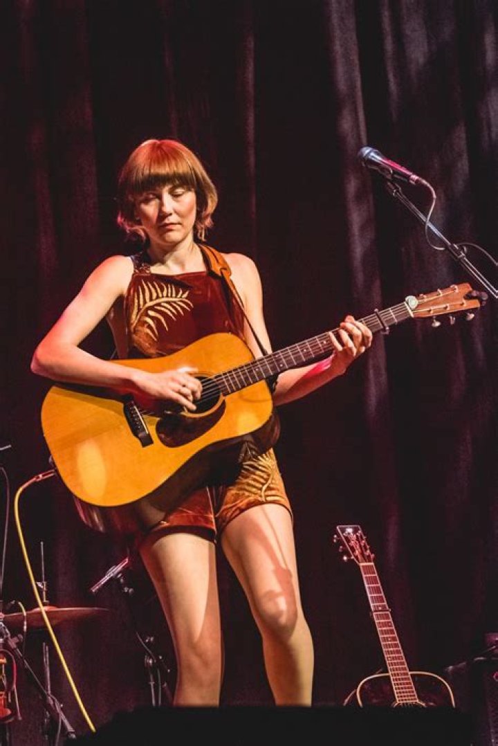 Molly Tuttle Ryman Auditorium &raquo; LIVING LIFE FEARLESS